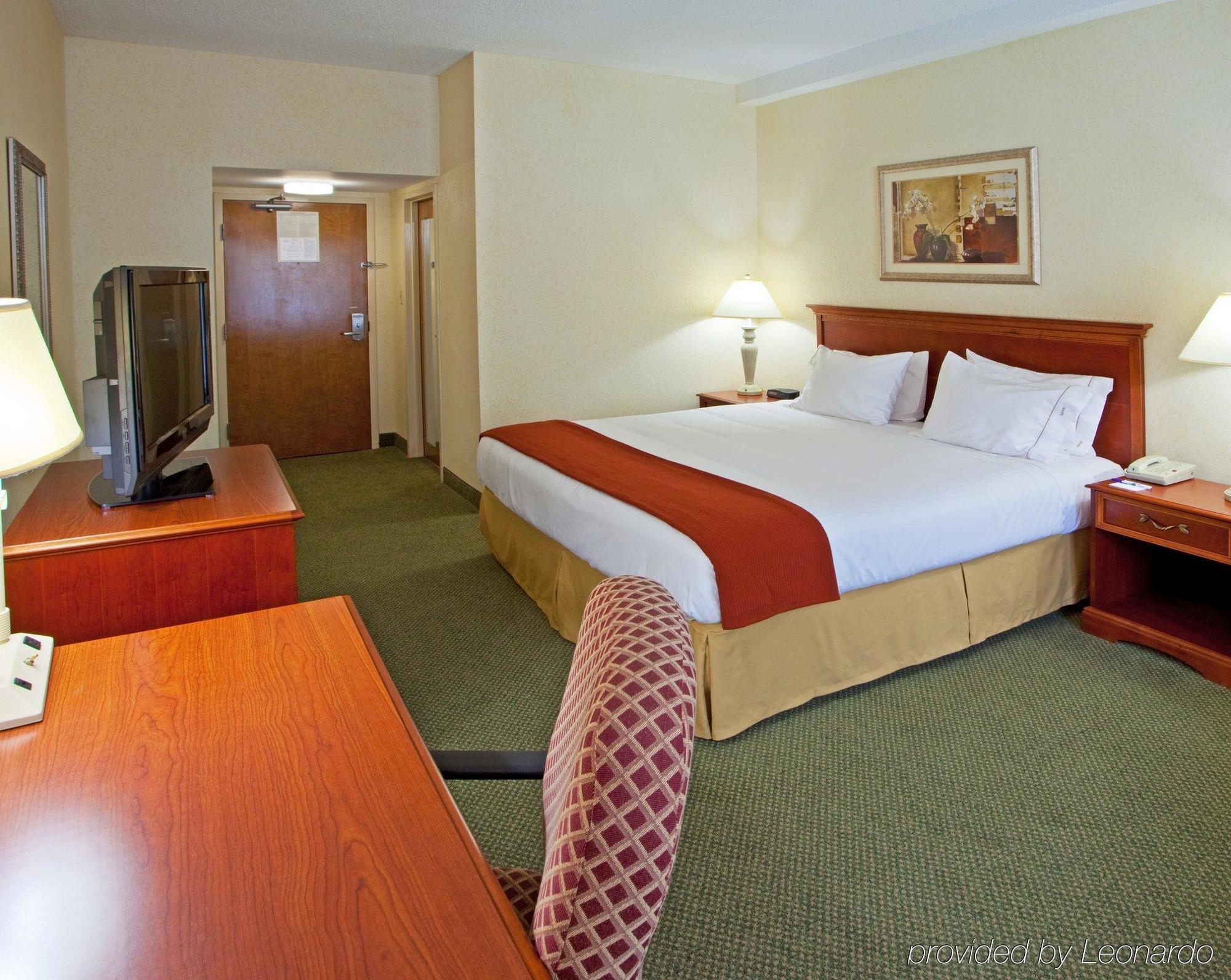 Holiday Inn Express Richmond-Mechanicsville By Ihg Rum bild
