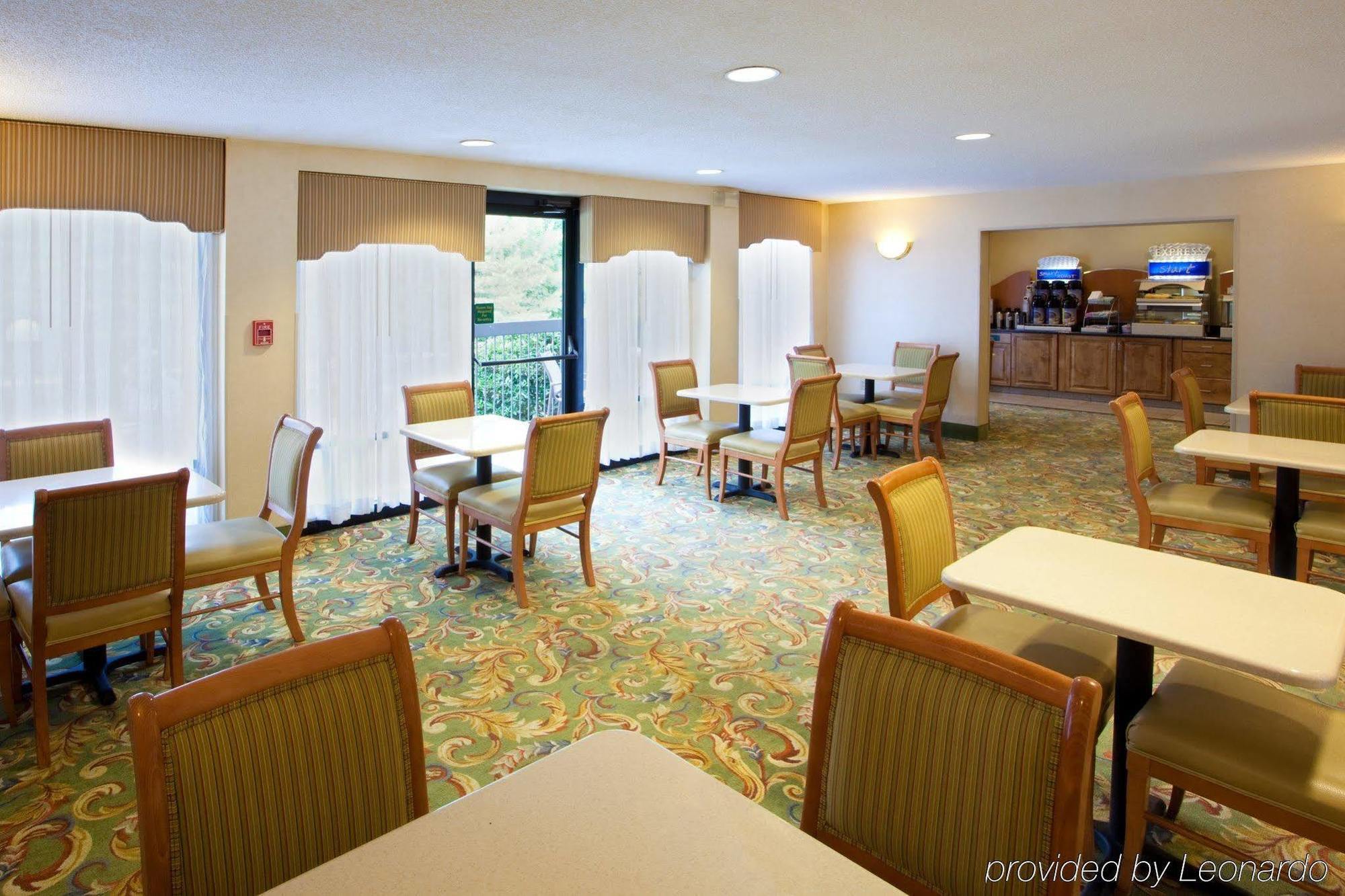 Holiday Inn Express Richmond-Mechanicsville By Ihg Exteriör bild