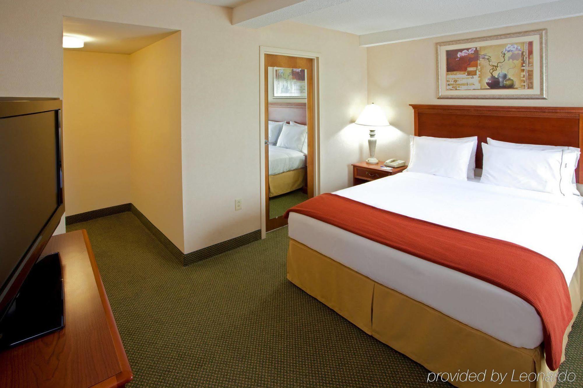 Holiday Inn Express Richmond-Mechanicsville By Ihg Rum bild